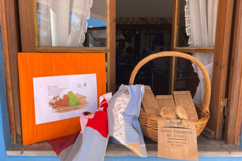 Pão por Deus - Bolinhos dos Santos-2